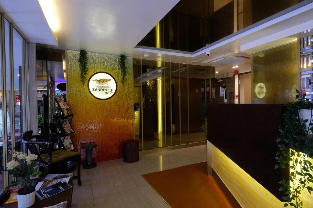 Single Sharing Room And Short Hours Stay At Sandpiper Hotel 싱가포르 외부 사진