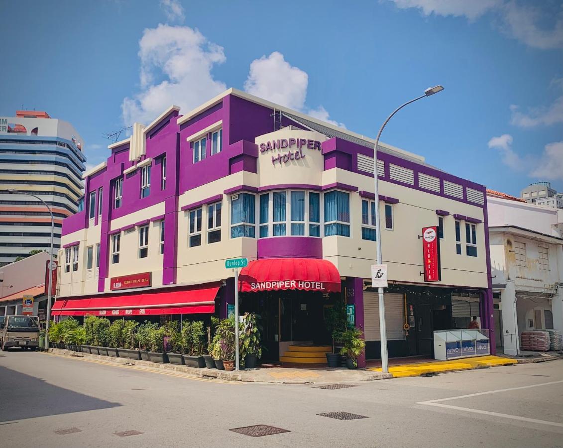 Single Sharing Room And Short Hours Stay At Sandpiper Hotel 싱가포르 외부 사진